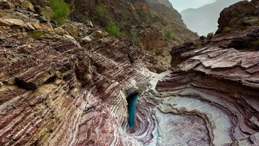 rainbow-valley-fujairah