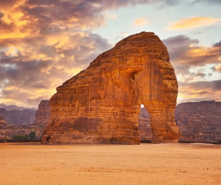 elephant-rock-al-ula