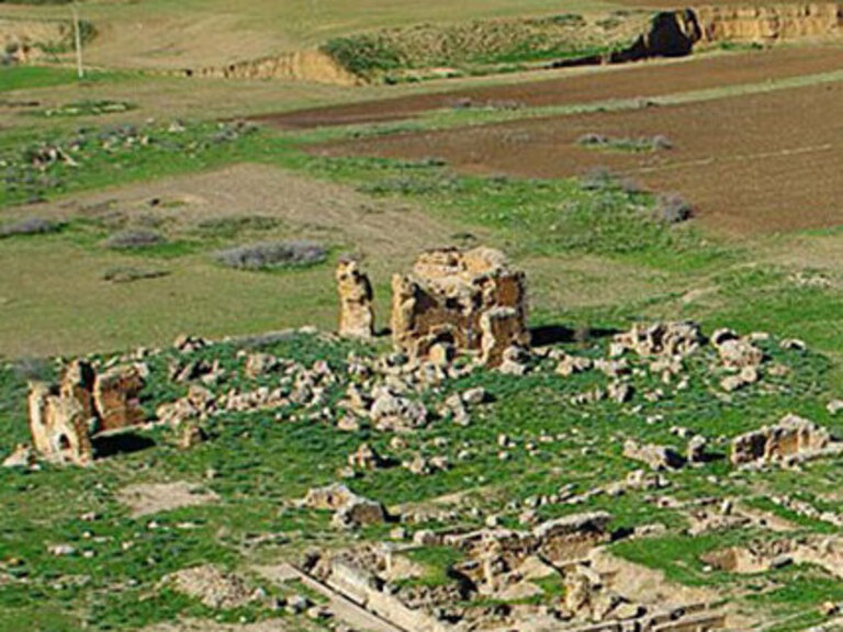 chmetou Archaeological site