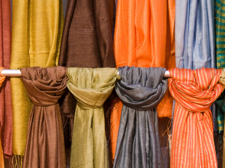 scarves tunisia souvenirs
