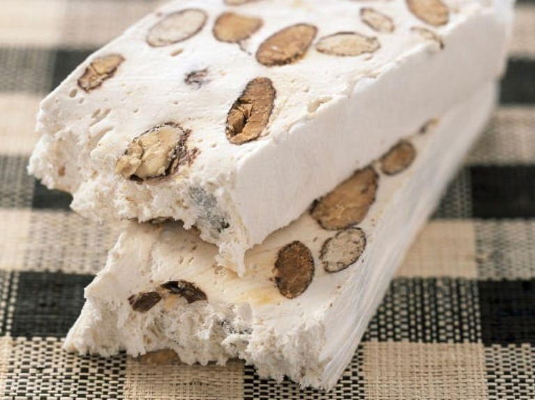 nougat tunisian sweet