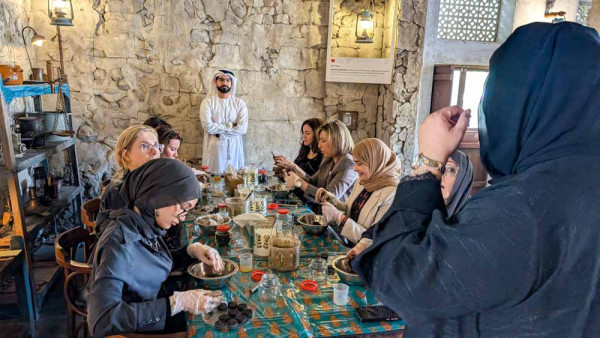Dakhoon (Oud) Workshop with Traditional Lunch